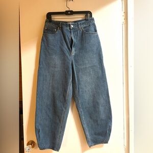 Tibi high rise tapered leg sz 29